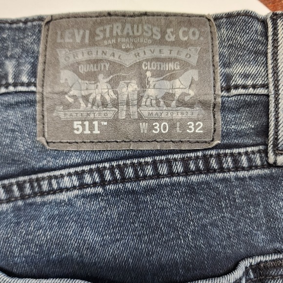Levis 511 Slim Fit Denim Jeans Mens 30x32 Red Tab Black Patch Dark Blue Awesome! - Picture 6 of 8